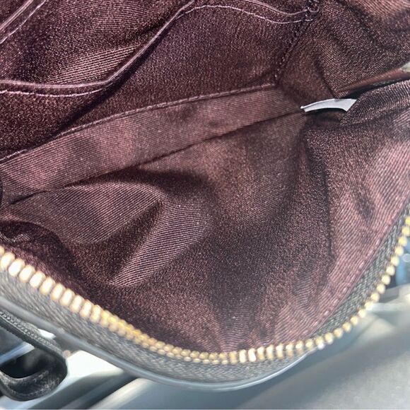 Coach Black Leather Wristlet. (NWT) - Picture 9 of 9